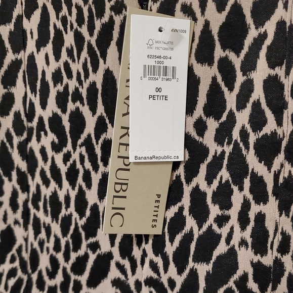 NWT PETITE LEPERD PRINT DRESS - Picture 4 of 4